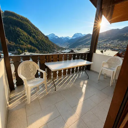 6 Pers - Vue Panoramique - Centre Et Pistes A Pied